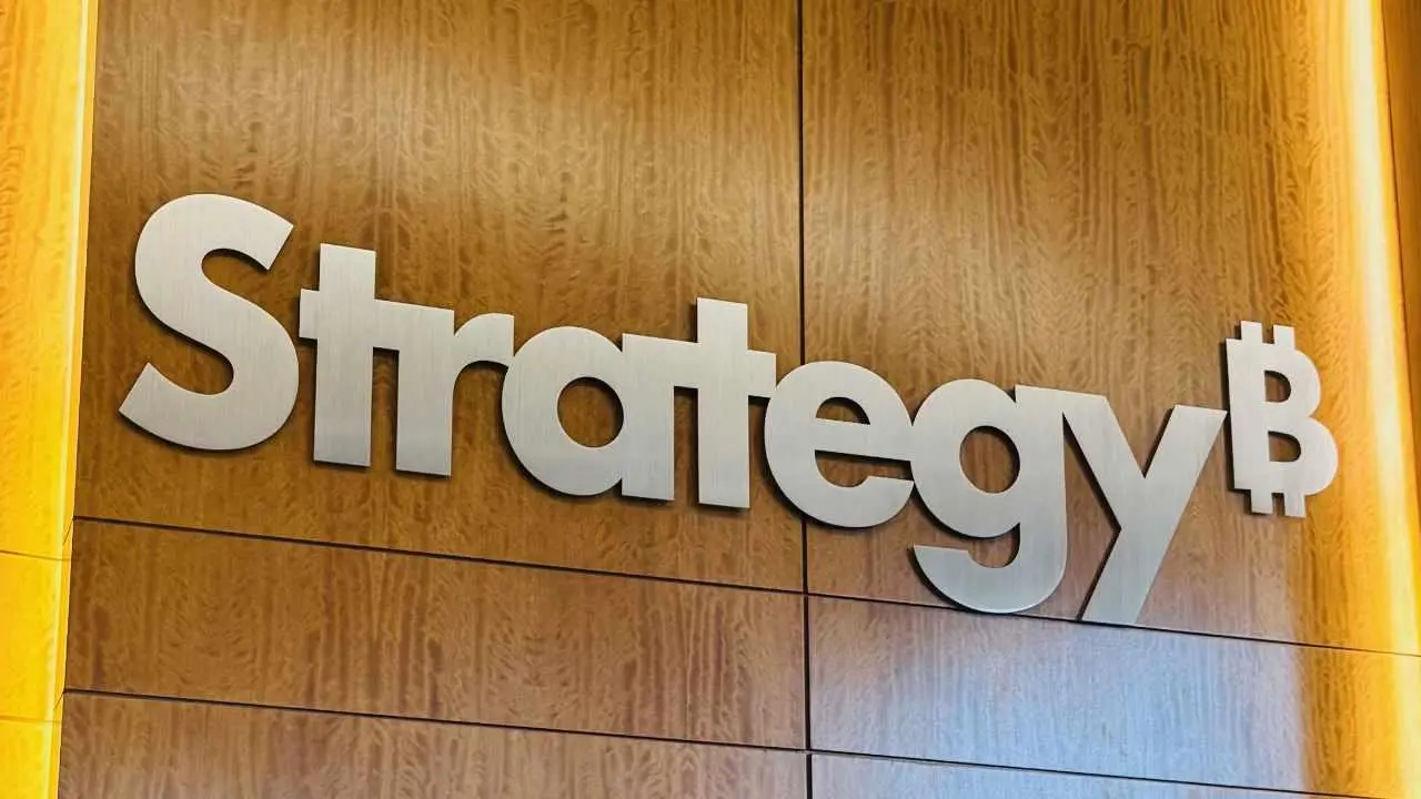 Strategy暗示暂停增持，BTC将迎来关键转折点？