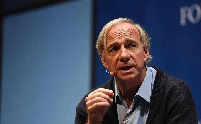 达利欧最新发文：美联储重启降息不是救市，而是为了吹大泡沫